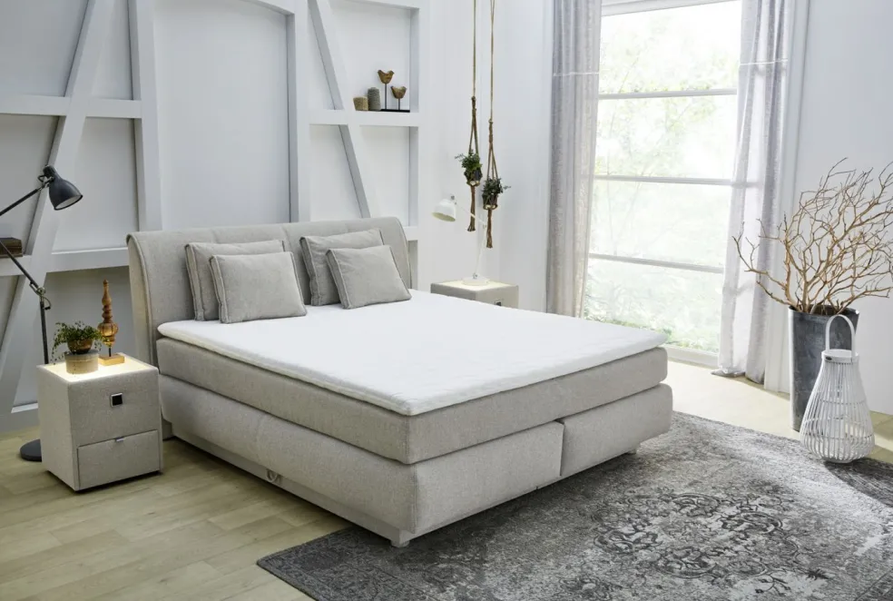 Lit boxspring CARLA H3