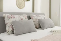 Lit boxspring ROSALIE