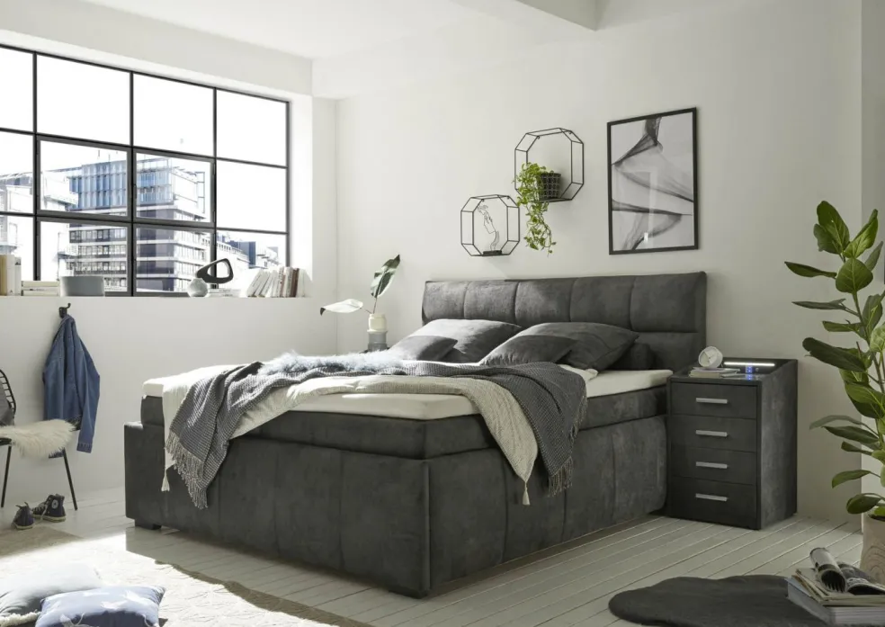 Lit rembourré AVIDANO 6