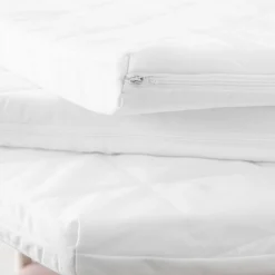 Matelas pour parc bébé ton blanc
