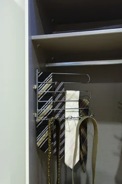 Porte-cravates et porte-ceintures 895