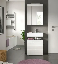 Salle de bains combinée SEWULA