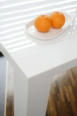 Table de repas TAMAN